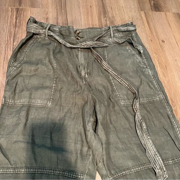 American Eagle Outfitters High Rise Olive Green Taper Pant Straight Leg - Picture 4 of 10